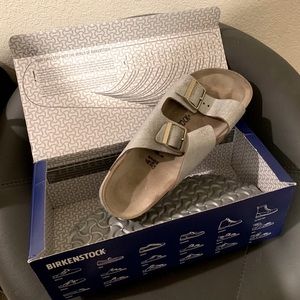 Birkenstock Arizona BS Silver NEVER WORN